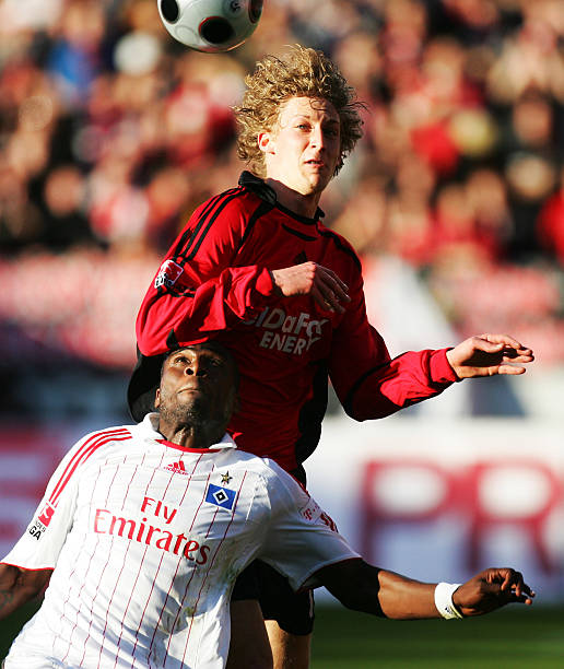 勒尔外租至 勒尔外租至