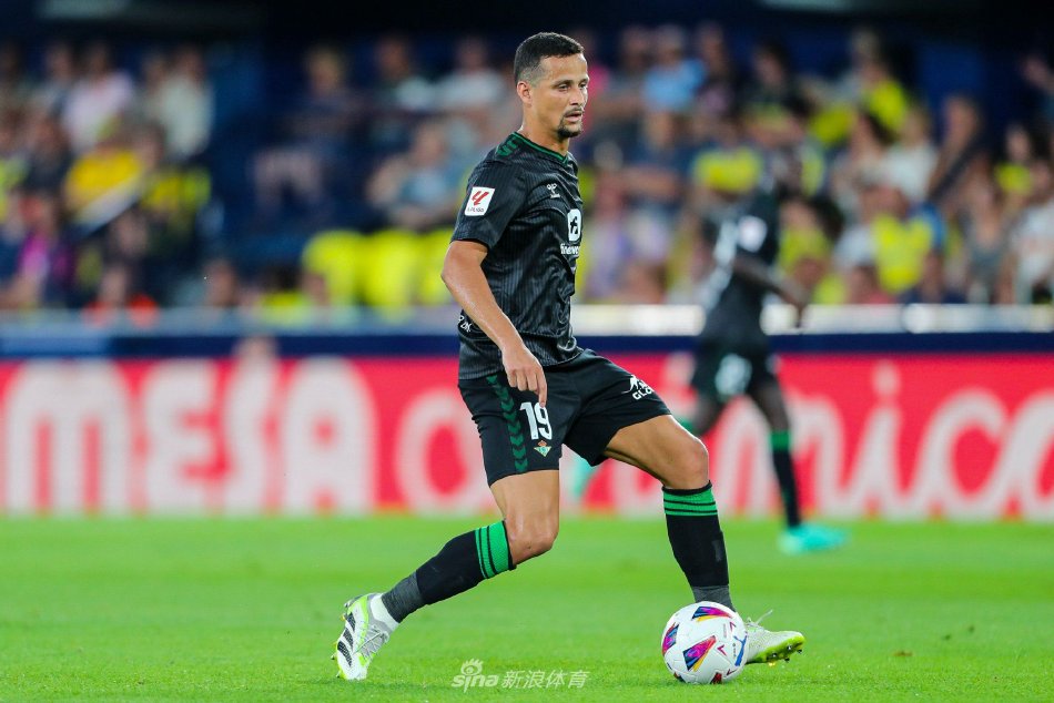 西甲赛场上 西甲赛场上