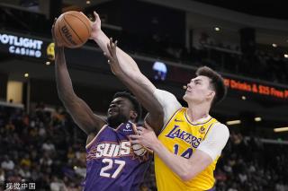 他们的假期 他们的假期